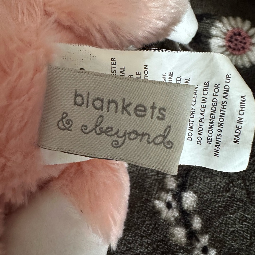Adorable Plush Fox Baby Rattle - Picture 2 of 2